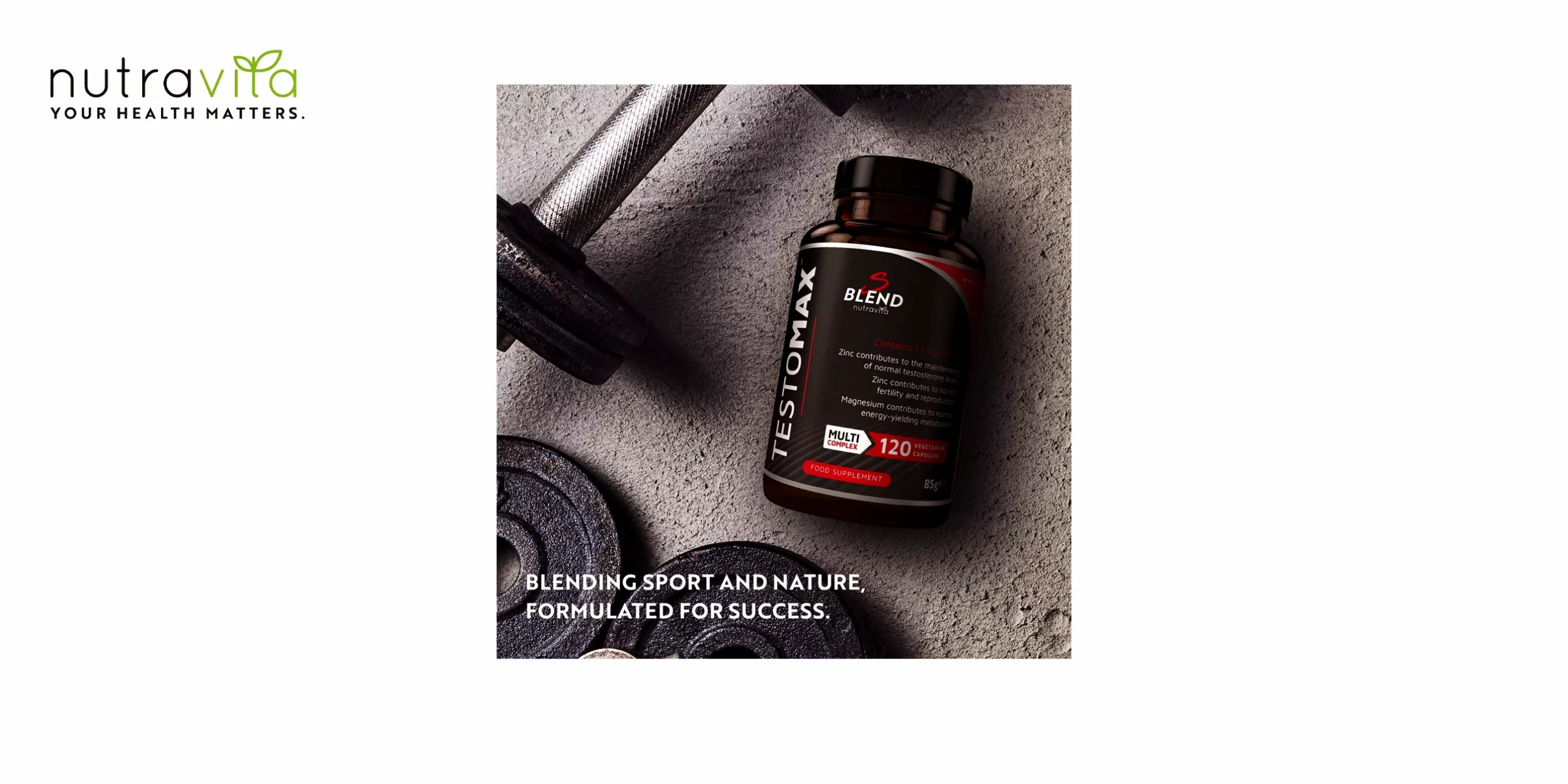 Testo Max de Nutravita es un suplemento natural de testosterona que contiene ingredientes clínicamente probados que apoyan la salud hormonal, muscular y sexual masculina. El bote es de color ambar con letras negras,blancas y plateadas. Tiene el logo de la marca Nutravita en la parte superior. En el centro se puede leer el nombre del producto, Testo Max, y debajo se indica que contiene 120 cápsulas. El bote tiene un tapón negro con un sello de seguridad.
